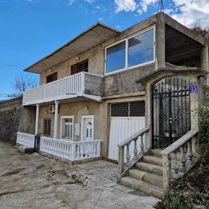 I am selling a house in Zelenica - Herceg Novi