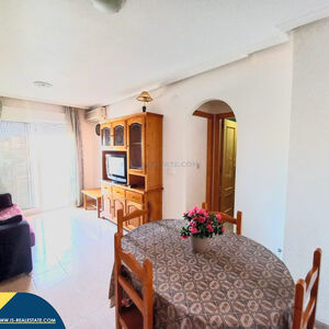 Apartment with shared pool in Torrevieja, Alicante province.