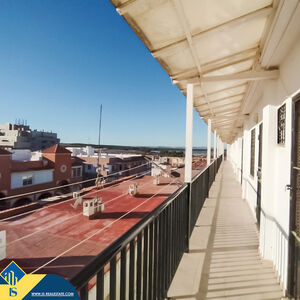 Apartment with terrace in Alicante province