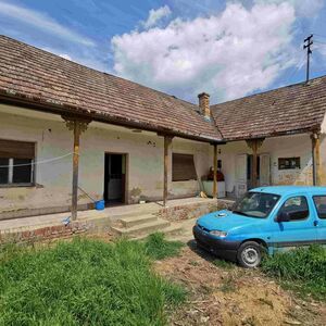 House in Szentlászló, Baranya