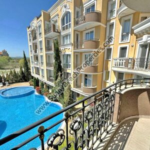 Pool view luxury 1BR flat Messembria Palace Sunny beach BG