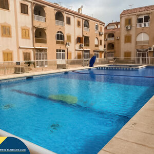Apartment with shared pool, in the province of Alicante, in 