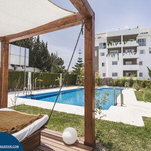 Penthouse with shared pool, in the province of Malaga, in th