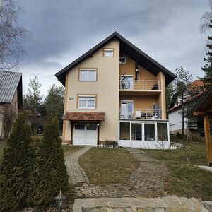 I am selling a house in Zlatibor