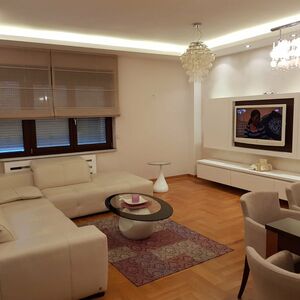 I am selling a LUX apartment in Belgrade-Vozdovac