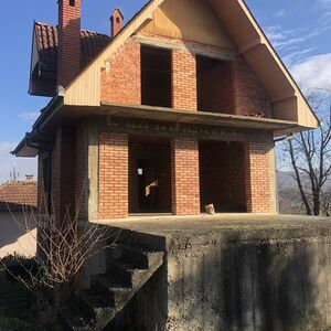 I am selling a house in Golocelo-Kragujevac