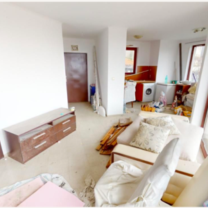 Apartment in a villa (house) 