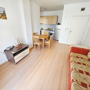 Discount! Fully furnished one bedroom apartment in a quiet c