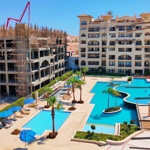 About the 3-Bedroom Apartment in Aldau Heights: