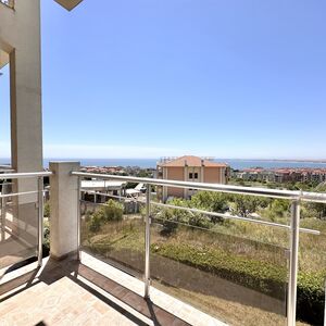 Studio with Balcony and Sea View in Orhideya Residence