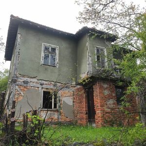 Property for Renovation with Amazing views and 60km from Sof