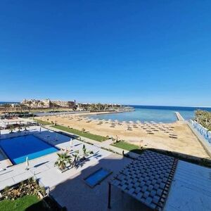 Sea View Studio Ready to move at 30% Down Payment