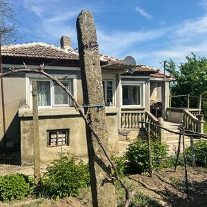 2-bed rural house with big garden near Durankulak