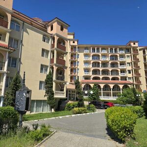 Apartment on the First Line | Atrium Beach, Elenite