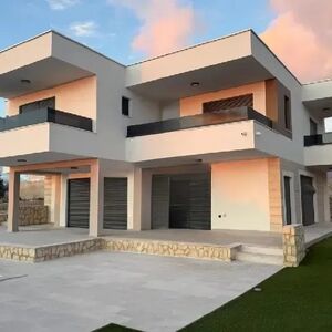 Villa in Novalja with a Panoramic Sea View