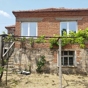 Мassive two-story house with a huge yard for sale