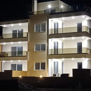 Modern Apartments on the Island of Pag – Move-In Ready!