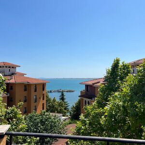 Spacious Studio with balcony and Sea view | Marina Cape