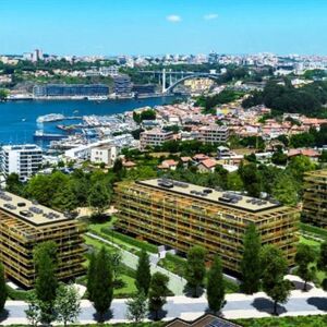 Luxury 2‑Bed Riverfront Apartment at Marina Douro 2