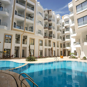  2 Bedroom Apartment 99m² with Stunning Garden & Pool View