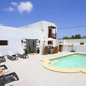 Guest House - Investment in Lanzarote, Canary Islands