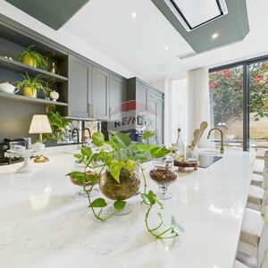 Townhouse for Sale