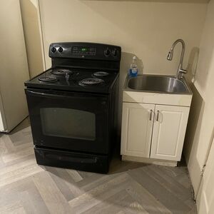 Comfortable & Affordable 4-Bedroom Home w/ 3- Full Bathrooms