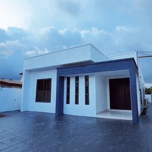 3 Bedroom House for sale at Sakumono 