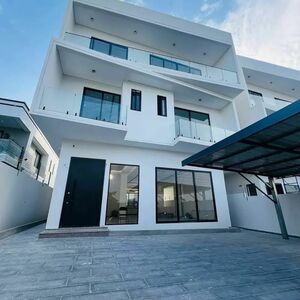 5 Bedroom House with a pool for sale at East Legon 