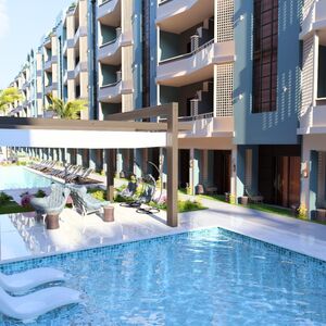 1BR Apartment 56Sqm direct on the pool