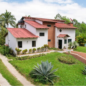 💰INCOME-GENERATING BUENA VISTA ESTATE WITH 3 VILLAS 🌿