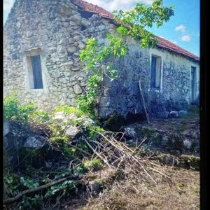 Land for sale 304.000m2 Cetinje , Montenegro