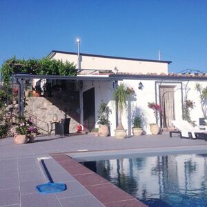 sh 854, villa, Caccamo, Sicily