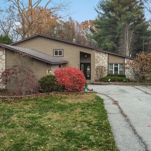 LUXURY TRI-LEVEL HOME FORSALE IN MICHIGAN CITY|SHIVA ESTATES