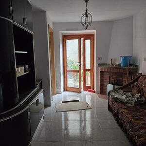 Independent Apartment in an Authentic Italian Village