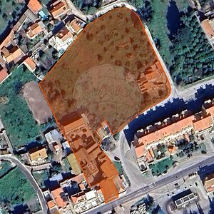 Urban Land with 10,880 m&sup2; in Portugal