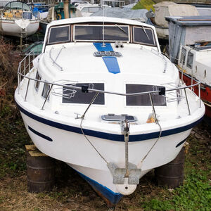 Aquafibre Aston 42 Broad Cruiser - Athos  &pound;40,000