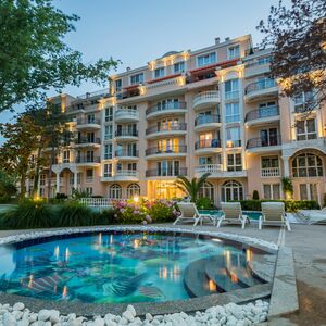 One-Bedroom Apartment with own park space in Venera Palace