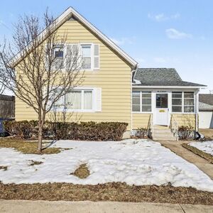 2-3 Bedroom Home Investor Special Near Beach, Casino & Train