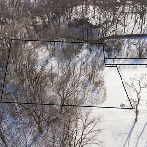 Beautiful 1.1-acre buildable lot located in Marseilles, Illi