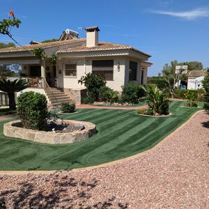 Beautiful Detached Villa with Generous Outdoor Space