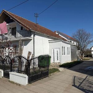 I am selling a house-accommodation for workers