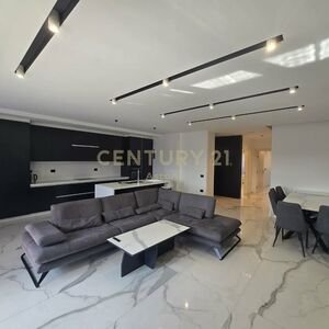 Modern 2 bed, 2 bath, 2 balcony Apartment