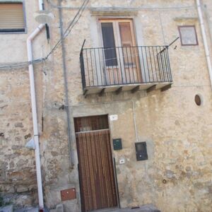 sh 863 town house, Caccamo, Sicily