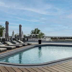 Studio 35sqm Sea & Pool view