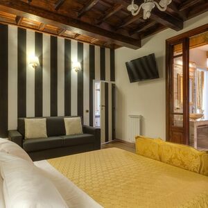 Apartment in the historic center of Rome a few steps