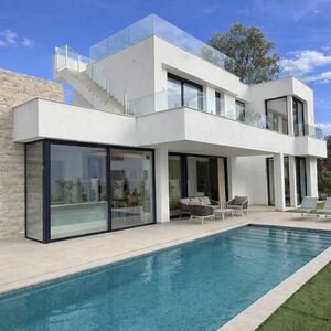 BEAUTIFUL NEW 5-6 BEDROOM VILLA NEXT TO GUADALMINA