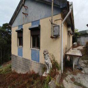 Moradia para restauro situada em AFIFE - Viana do Castelo