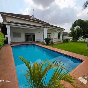 EXECUTIVE 5-BED HOUSE +2BQ TOLET@ EAST LEGON/+233243321202