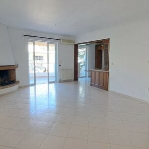 ✨ **GLYFADA RIVIERA LIVING &ndash; ELEGANT 2ND FLOOR APARTMENT** ✨